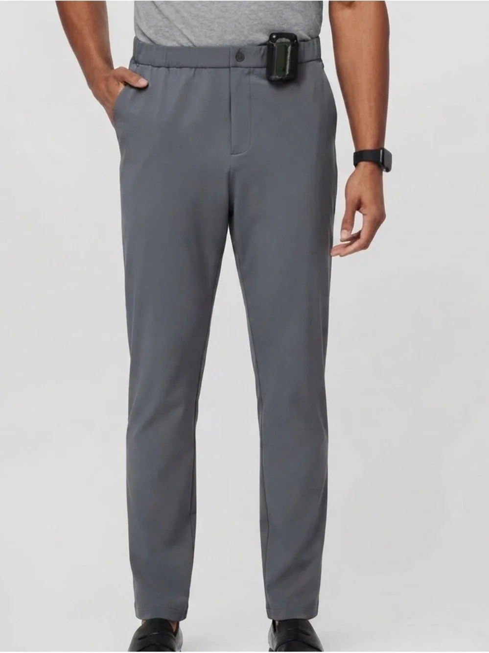NWT FIGS FIGSPRO Men’s Tailored Trouser Scrub Pants Gray Small Slim Fit